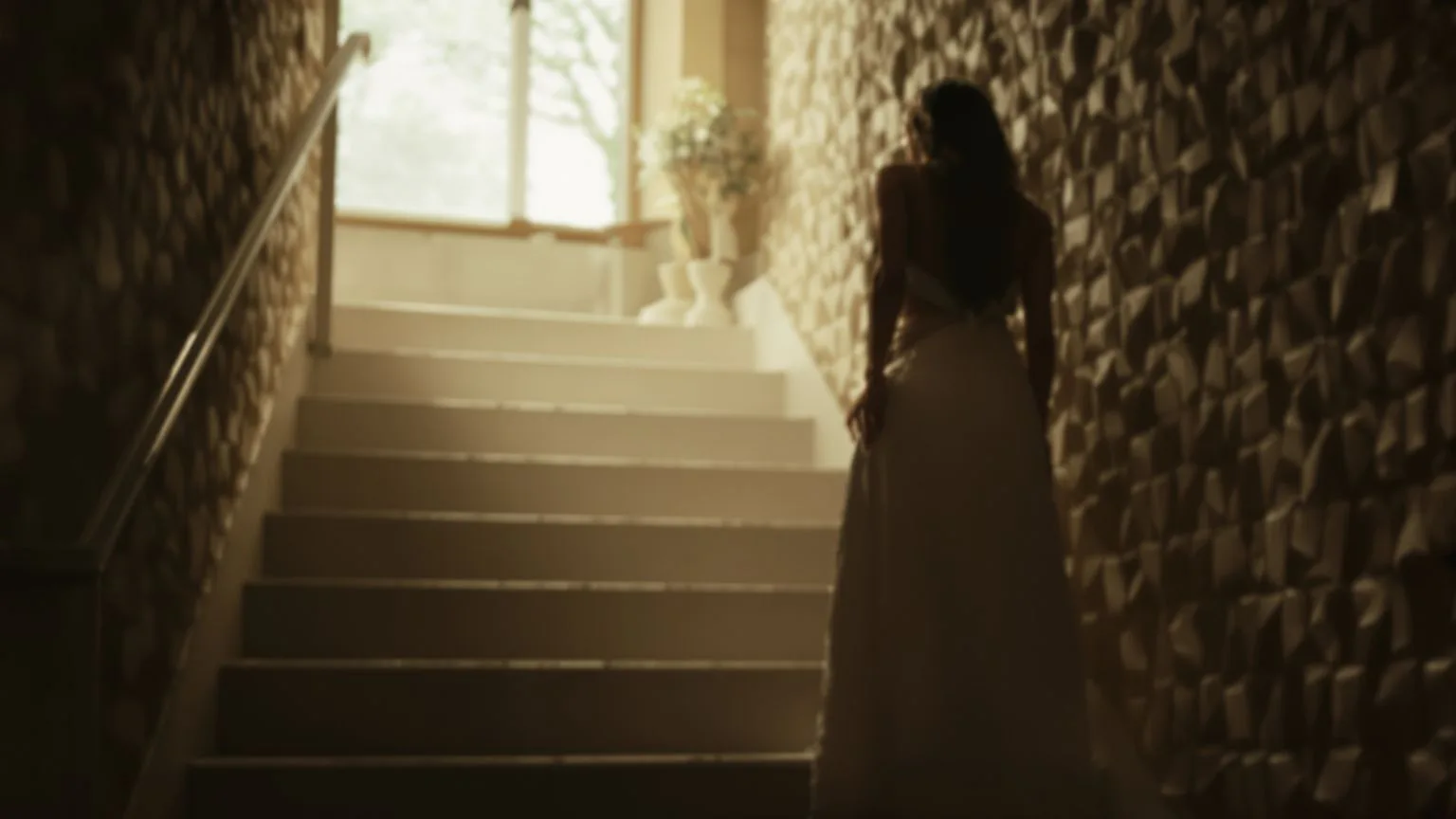 Image for section: Why this comes in waves, not a straight line Image for section: Why this comes in waves, not a straight line